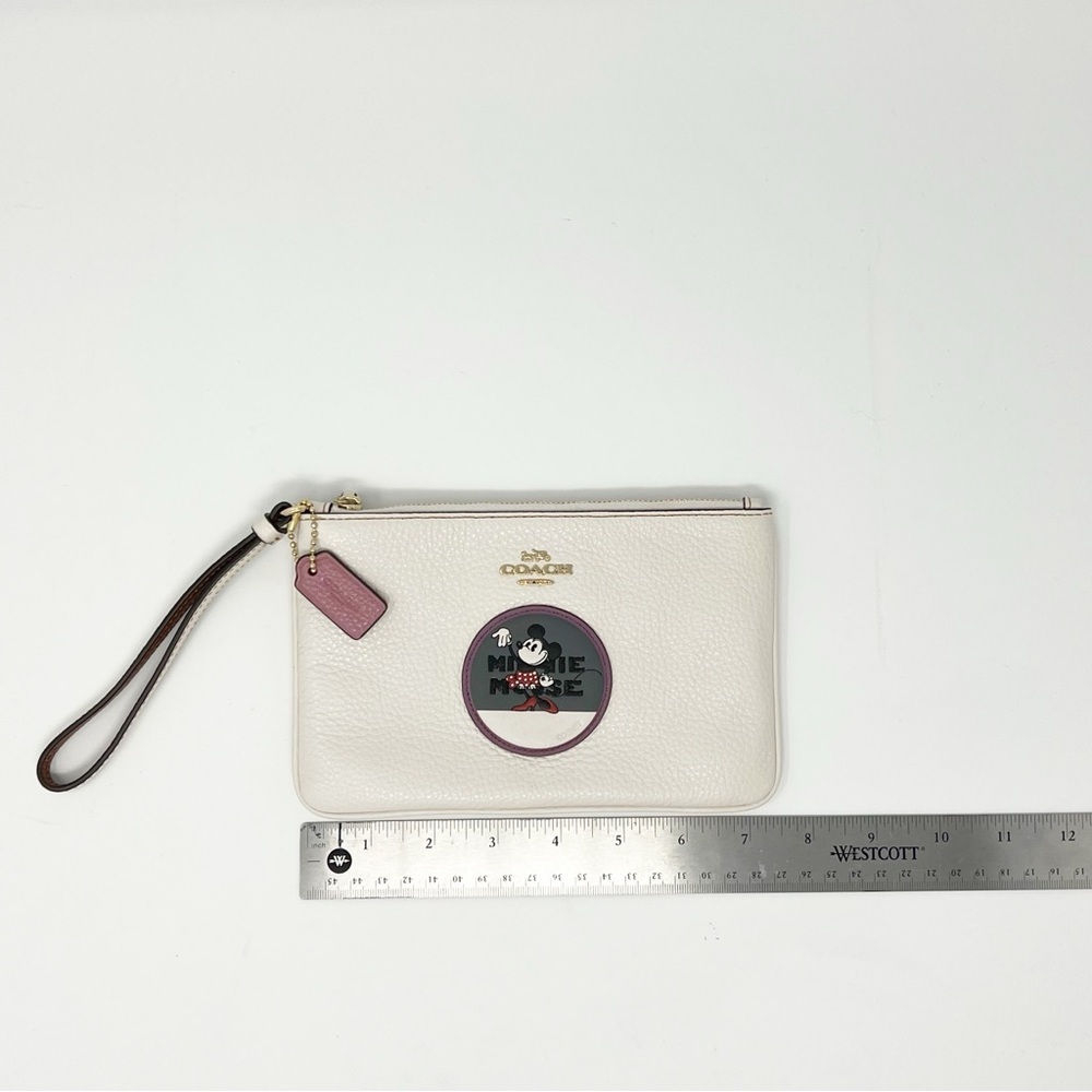 Coach x Disney Pebble leather Minnie Mouse Patch wristlet purse wallet - Picture 6 of 16